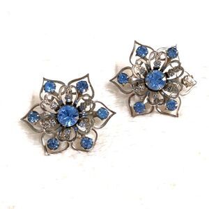 Vintage Scatter Pins Silvertone & Sky Blue Rhinestones -Floral Motif